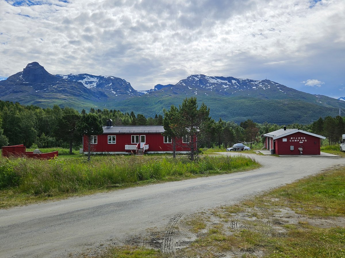 Camping in Øyjord