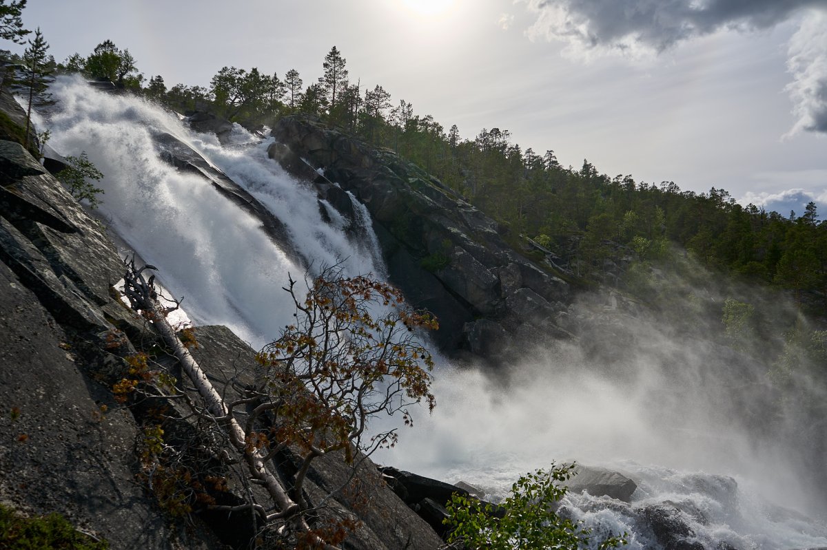 Der Kjemåfossen